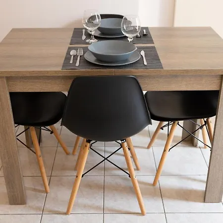 Spacious Apartment Close To The Sea And The City Center Athènes Extérieur photo