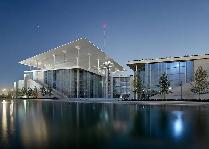 Spacious Apartment Close To The Sea And The City Center