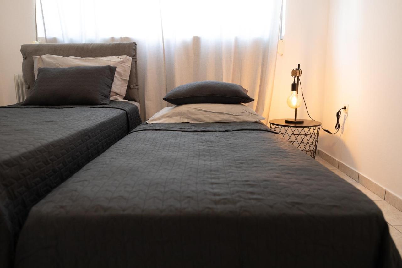 Spacious Close To The Sea And The Center *