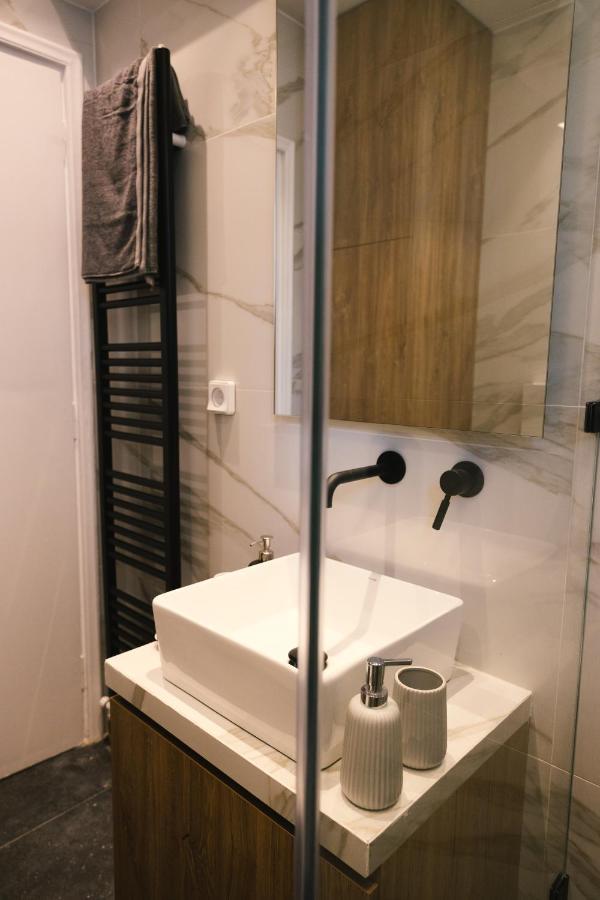 Appartement Spacious Close To The Sea And The Center Athènes